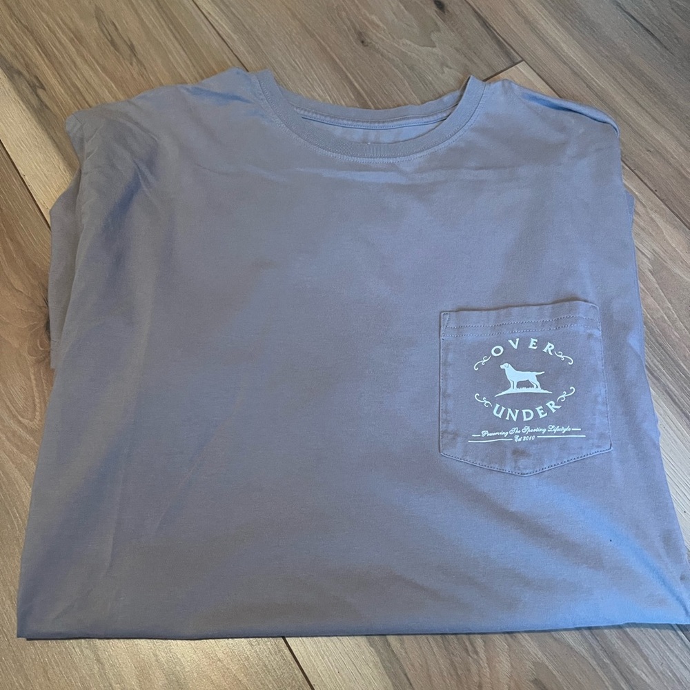 Men's Over Under Gray Short Sleeve T-Shirt. Size Large.